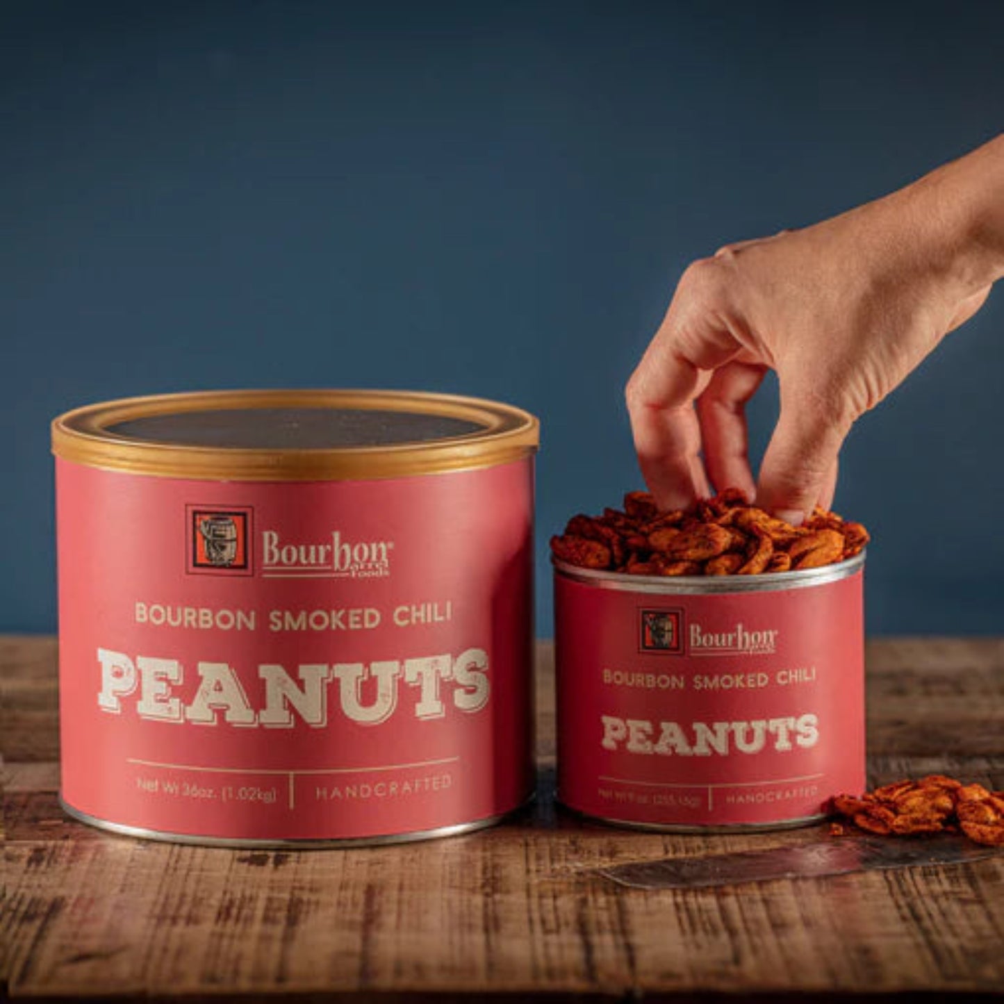A hint of sweet, a touch of spice. Seasoned with Bourbon Smoked Chili Powder, it's perfect for when you are craving a snack that hits all the flavor notes. Pair this crave-worthy treat with your favorite cocktail!