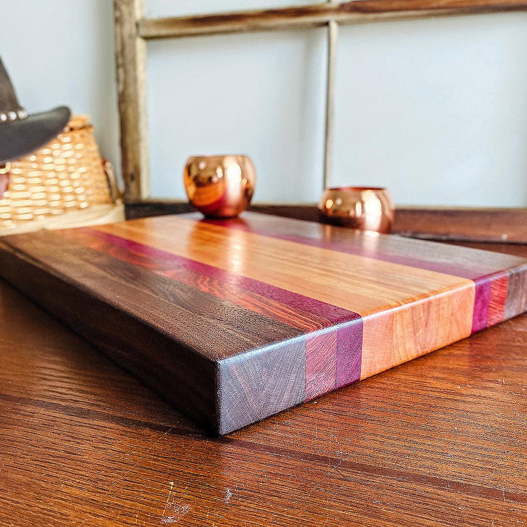 Edge Grain Serving Board - Fish On! Custom Rods