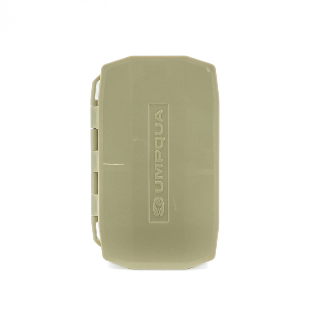 
                  
                    Tailwaters are challenging fisheries that demand versatility, requiring everything from size 24 dries to size 10 leeches and all the right shades of sow bugs. The new Tailwater UPG box perfectly balances fast, small-fly access with the capacity to hold and organize larger patterns. When the fishing gets complex Umpqua's new UPG Tailwater Box makes it easy to stay organized.

- Holds&nbsp;275&nbsp;flies&nbsp;or more
                  
                