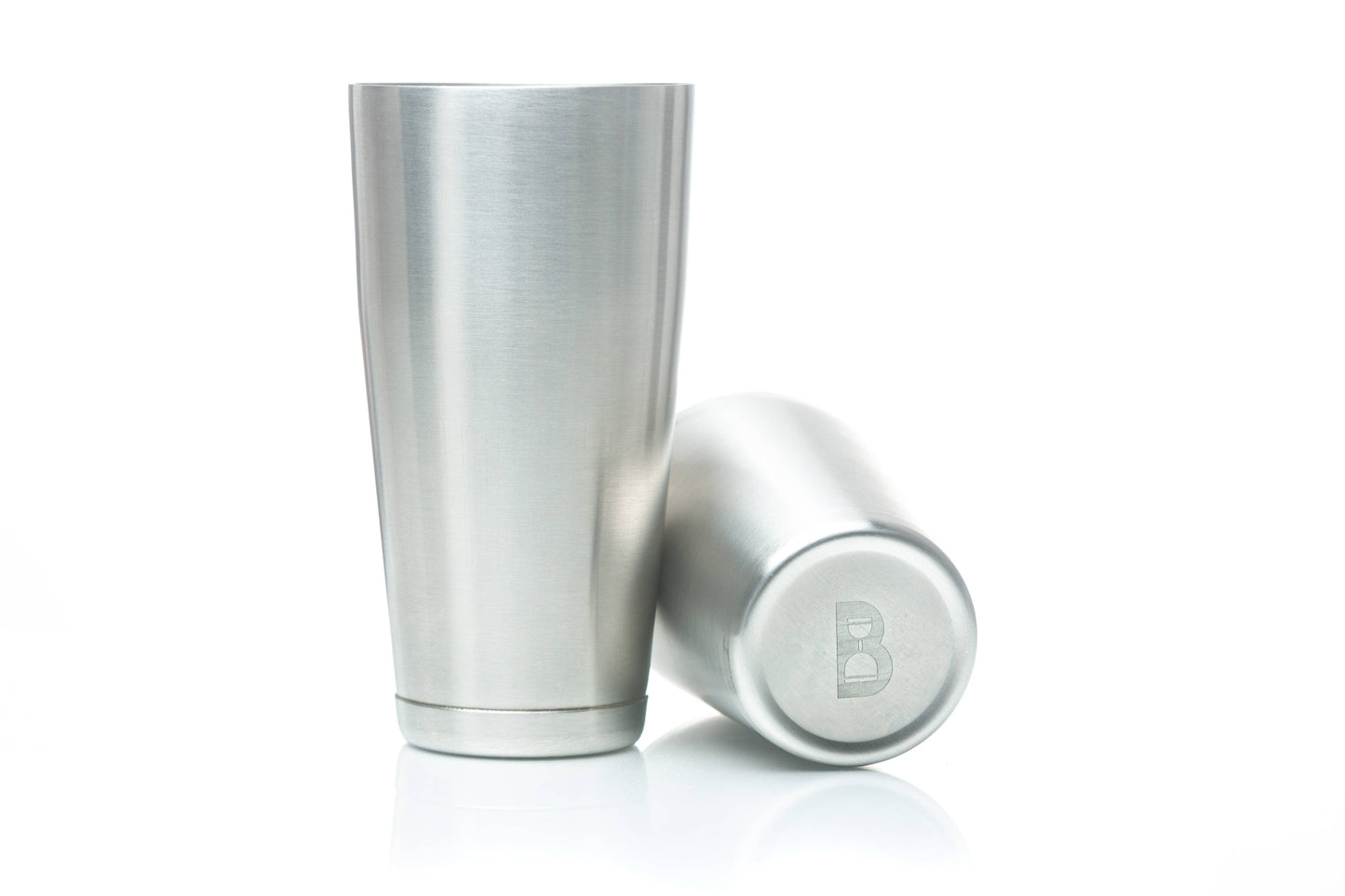 Bring out your inner bartender and make drinks like a pro! Shaker tins are the flashy workhorse of any reputable bar. Ours are battle-tested and fit together like they were made for each other (because they were). &nbsp;This set includes one 28oz. base and one 18oz. “cheater” tin. &nbsp;Those weighted ends help control your shake and rhythm every step of the way.