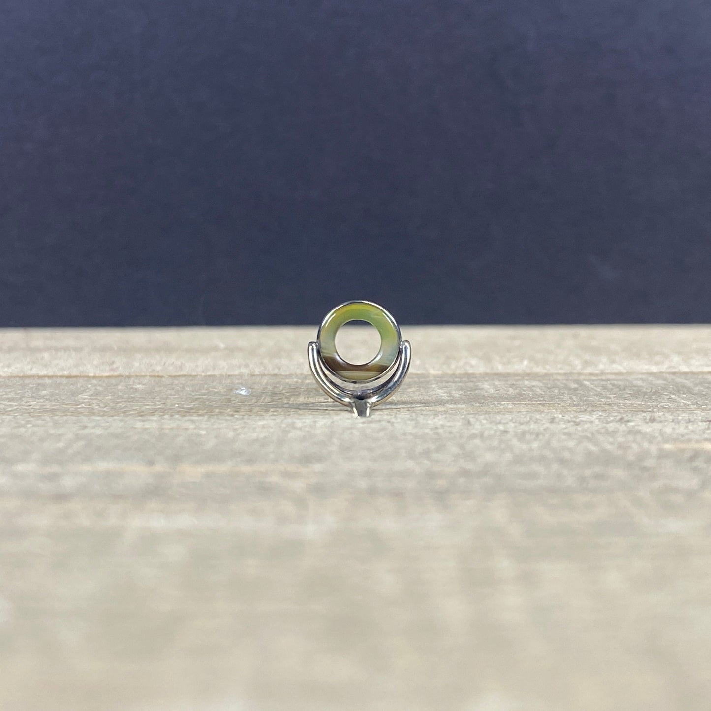 Perfect Agate Stripping Guides are handcrafted, demanding the highest quality workmanship and finish. Each Agate Stone is one of a kind, revealing its own vivid colors and character.&nbsp;

This is the guide you will receive

Black Nickel is not recommended for saltwater