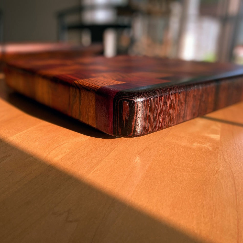 
                      
                        End Grain Cutting Board
                      
                    