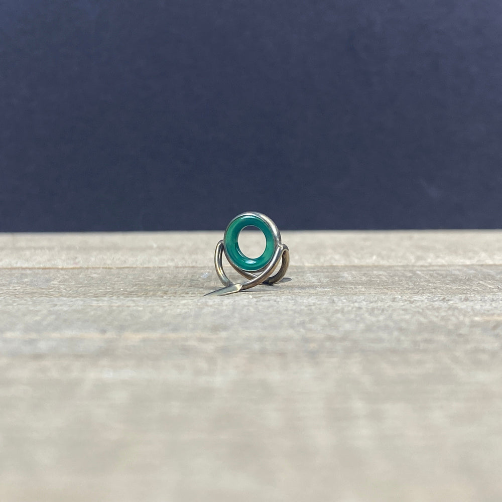 
                  
                    Perfect Agate Stripping Guides are handcrafted, demanding the highest quality workmanship and finish. Each Agate Stone is one of a kind, revealing its own vivid colors and character.&nbsp;

This is the guide you will receive

Black Nickel is not recommended for saltwater
                  
                