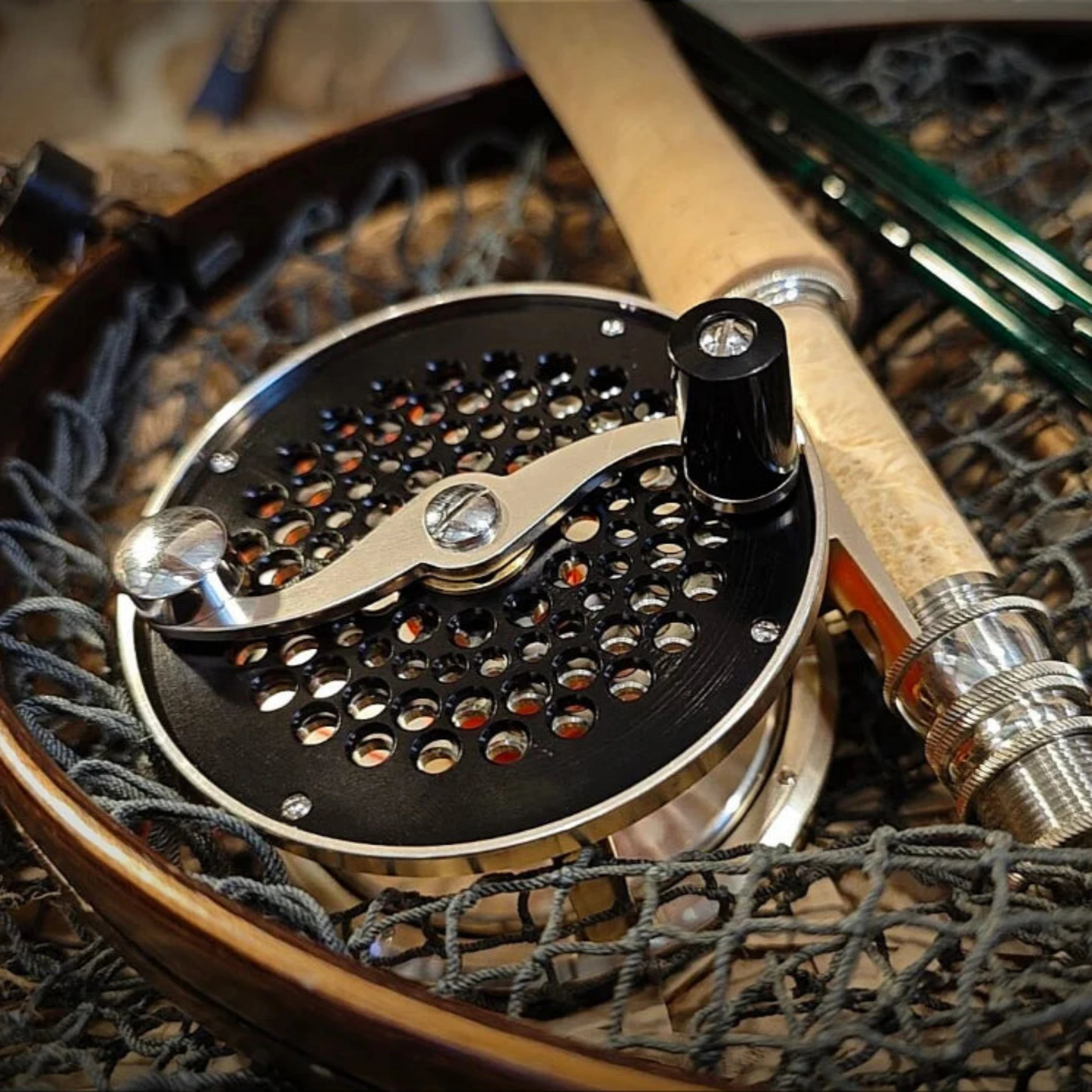 Minamoto Classic Au-Black Fly Reel 3 1/4