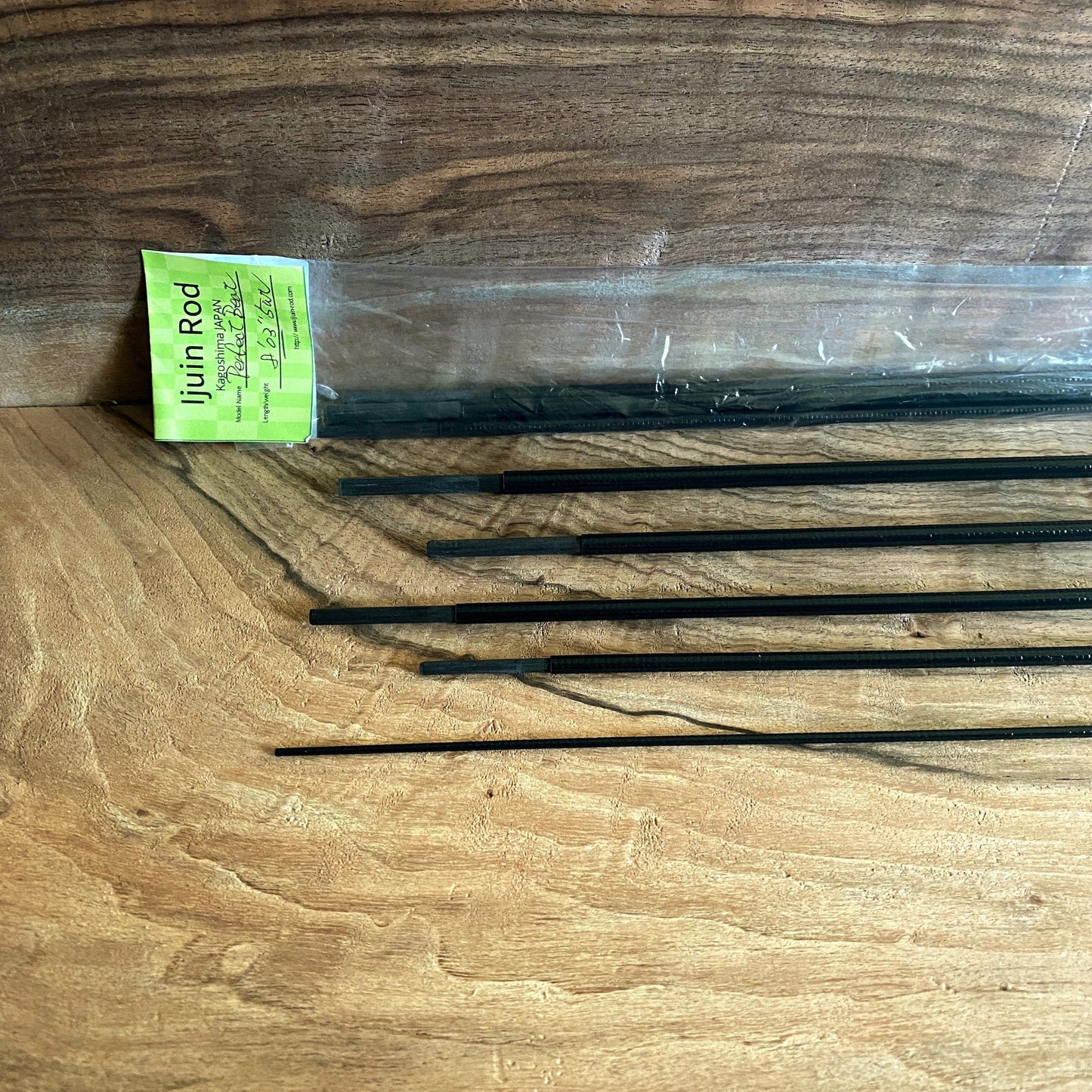Perfect Beat 8' 3" 5wt 5pc - Fish On! Custom Rods