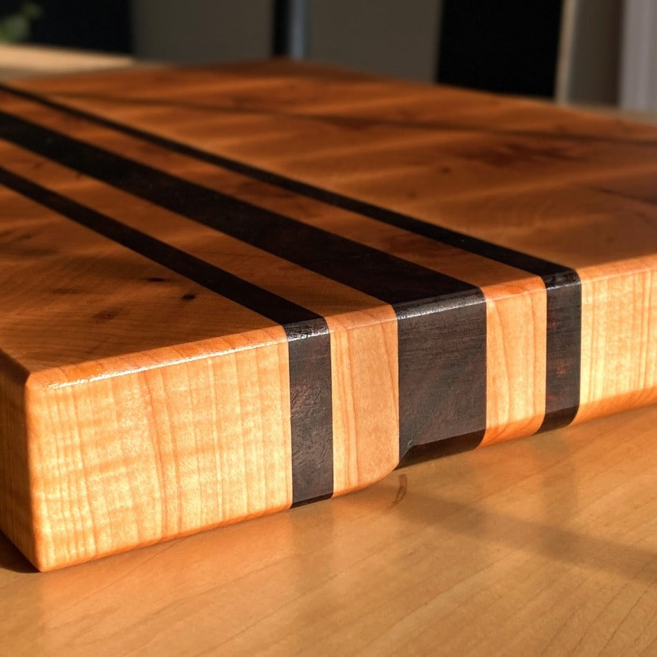 
                  
                    Handcrafted End Grain Cutting Board
                  
                