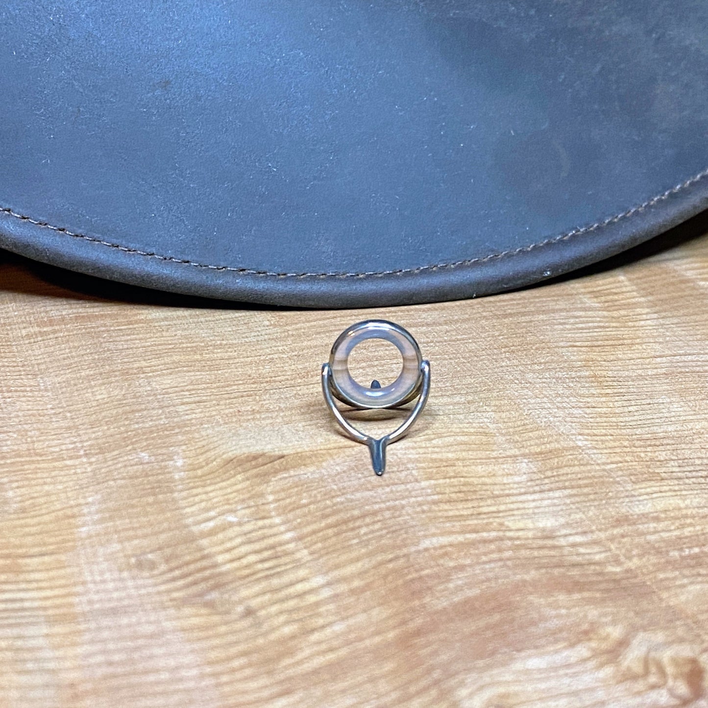 
                  
                    Agate Stripping Guide 12mm
                  
                