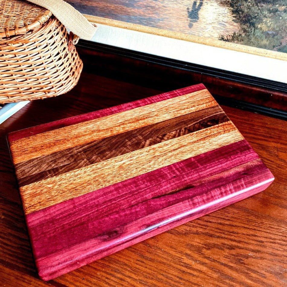 Edge Grain Serving Board - Fish On! Custom Rods