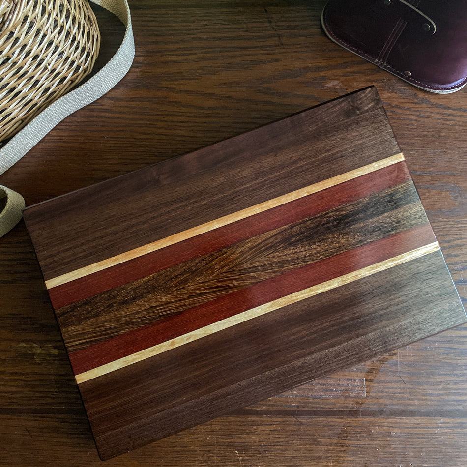 
                  
                    Edge Grain Serving Board - Fish On! Custom Rods
                  
                