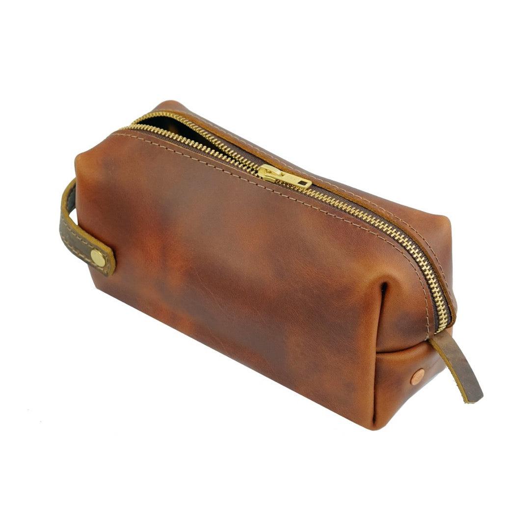 
                  
                    High Line Leather Pouch - Fish On! Custom Rods
                  
                