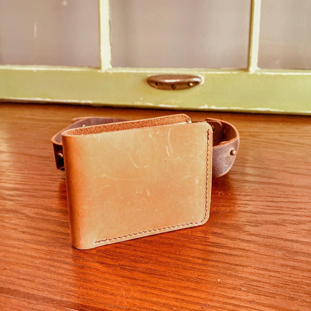 
                  
                    Knox Bifold Leather Wallet - Fish On! Custom Rods
                  
                